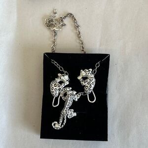 Jaguar Necklace w/Earrings